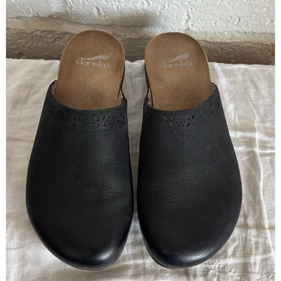 Dansko Women Robbie Clogs Sz 37 US 7 Black Nubuck Leather Slip On Comfort Shoe - Picture 2 of 10